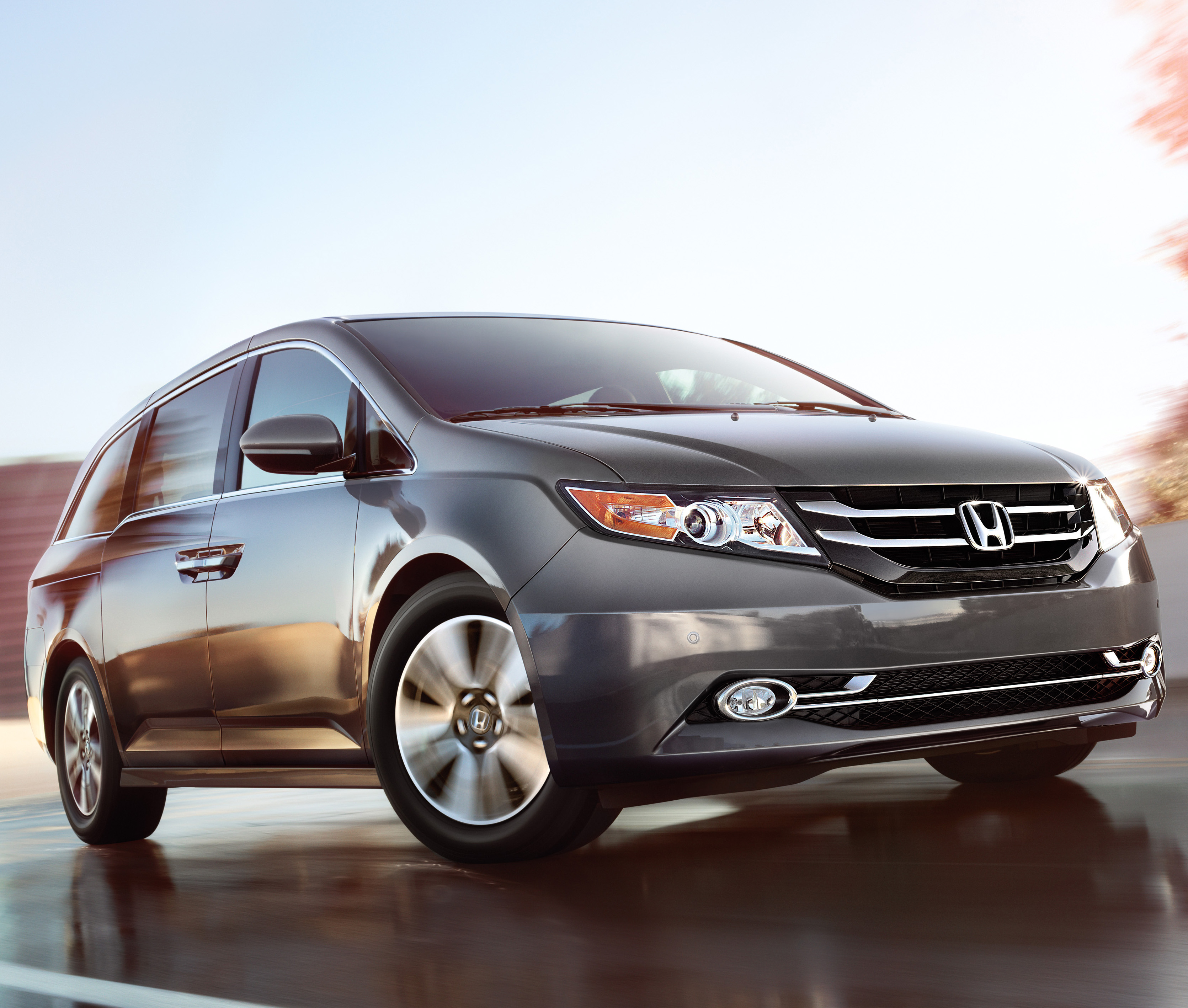 Honda Odyssey и CR-V лучшие семейные автомобили!